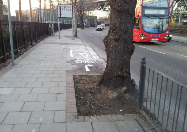 short cycle path emerges from a tree